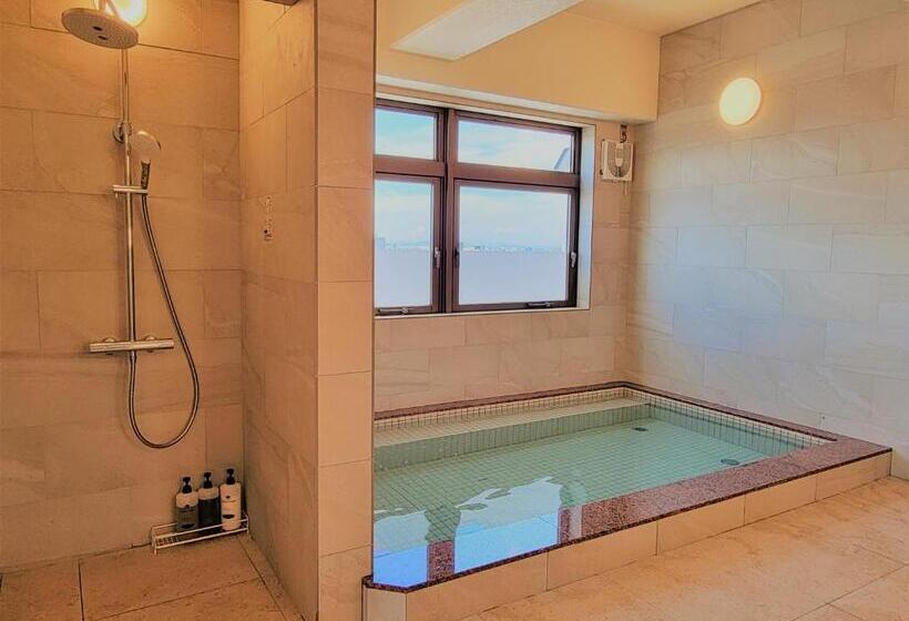Quarto Economy, Sunshine Tokushima