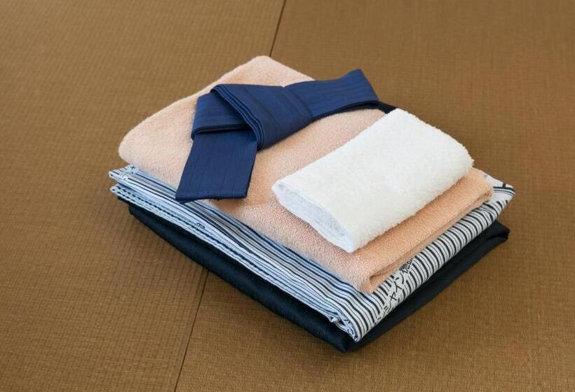 Quarto Economy Individual, Sunshine Tokushima