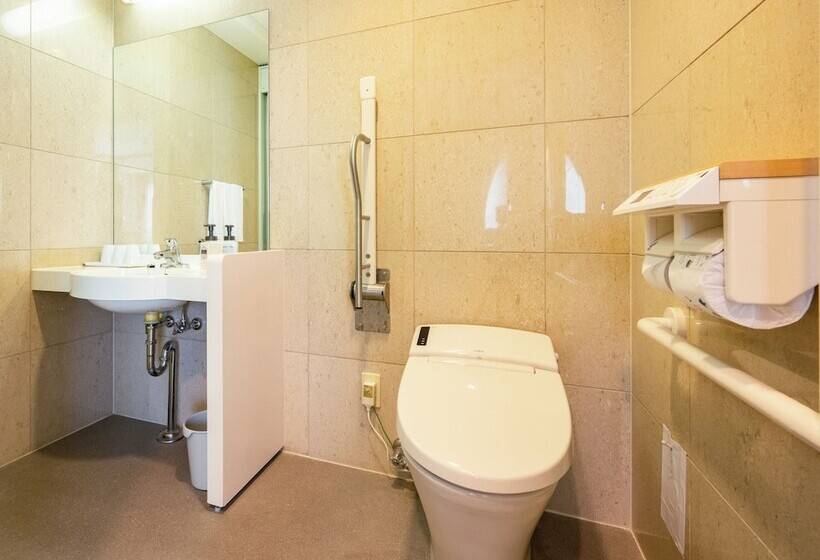اتاق استاندارد سه نفره, Toyoko Inn Chubu Kokusai-kuko Honkan Orange Side