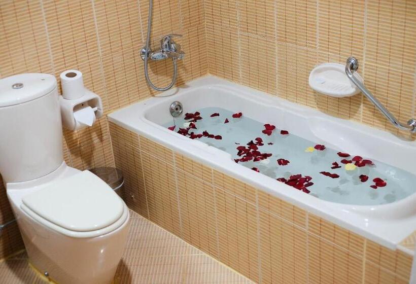 Апартаменты Ejecutiva 2 Спальни, Baity Hotel Apartments