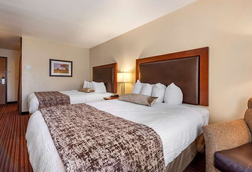 Номер Стандарт 2 Двуспальные Кровати, Best Western Plus Sparta Trail Lodge