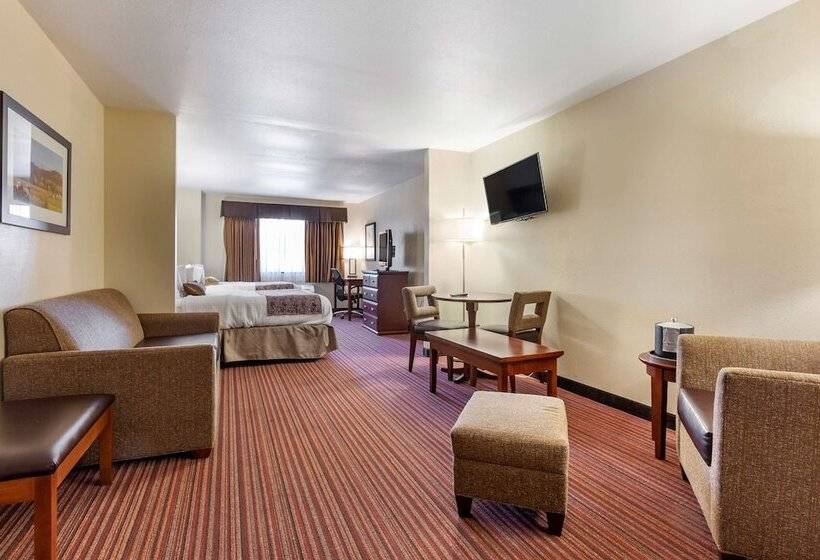 Номер Стандарт 2 Двуспальные Кровати, Best Western Plus Sparta Trail Lodge