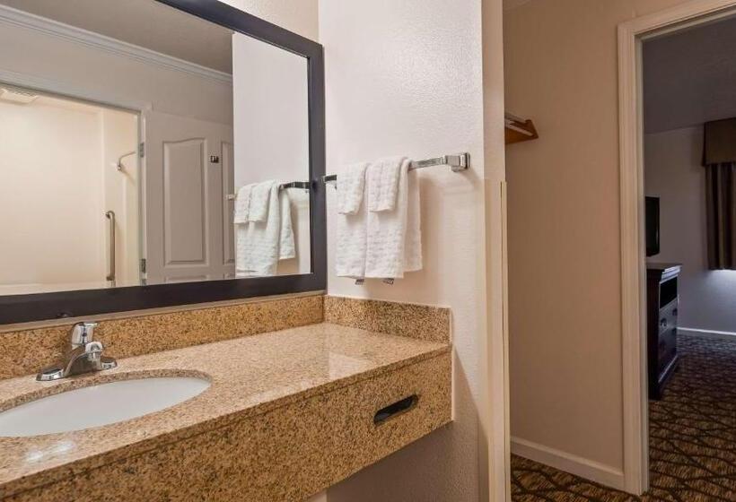 발코니가 있는 스위트, Best Western Salinas Monterey