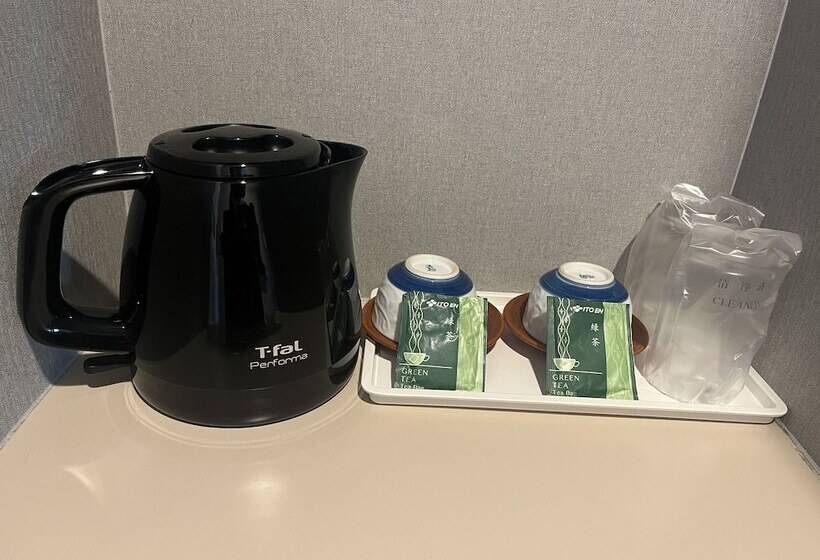 اتاق سوپریور, Century Plaza