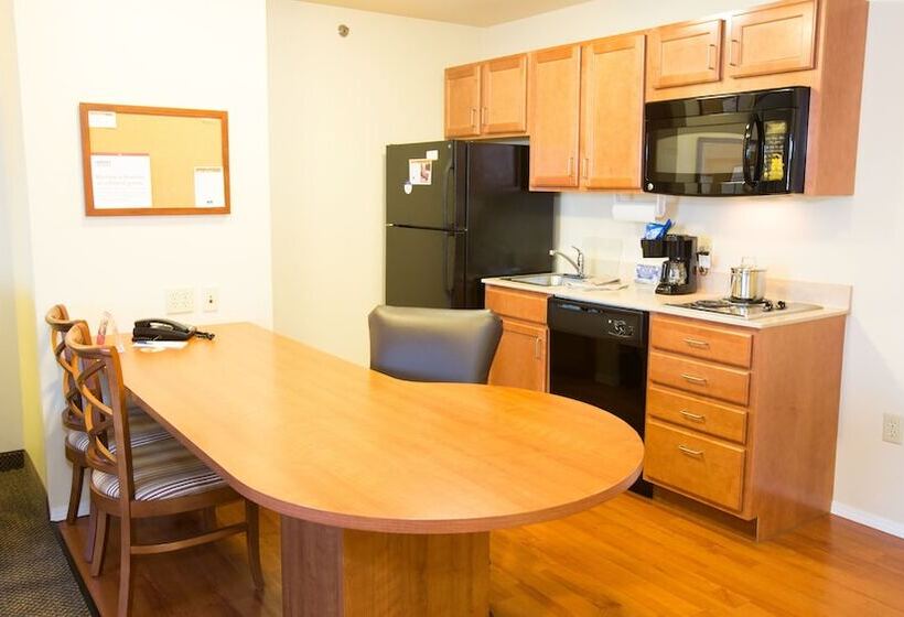 Люкс, Candlewood Suites Springfield, An Ihg