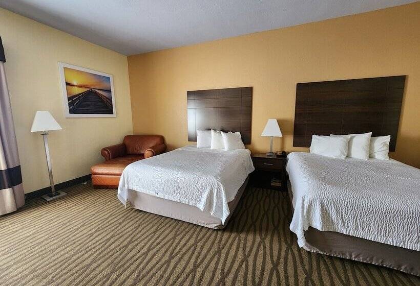 Номер бизнес-класса, Days Inn & Suites By Wyndham Pasadena