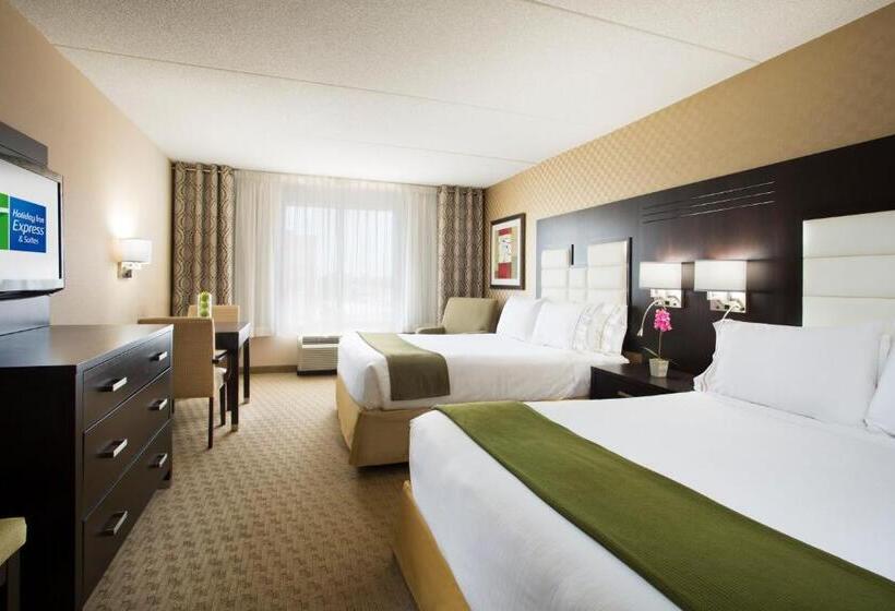 اتاق استاندارد برای معلولان, Holiday Inn Express & Suites Ottawa West   Nepean, An Ihg