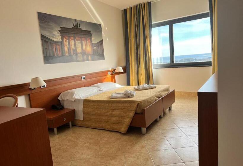 Номер Superior Вид на Море, Park Hotel Mirabeau
