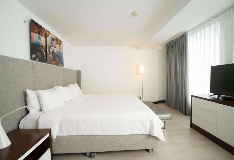 اتاق پرمیوم, Radisson Hotel Decapolis Miraflores