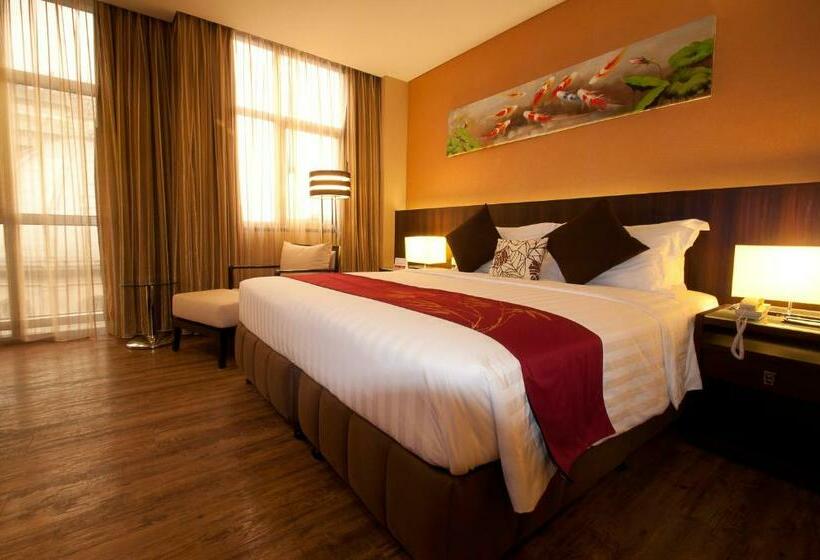 Номер Executive, Ramada By Wyndham Manila Central