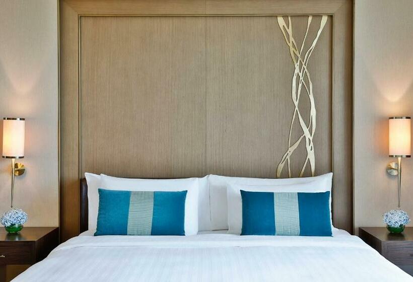 Представительский номер с видом, Anantara Eastern Mangroves Abu Dhabi