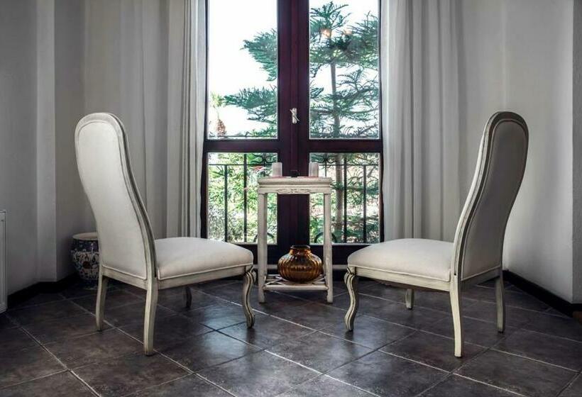 Семейный Номер, Artemis Selcuk Suites