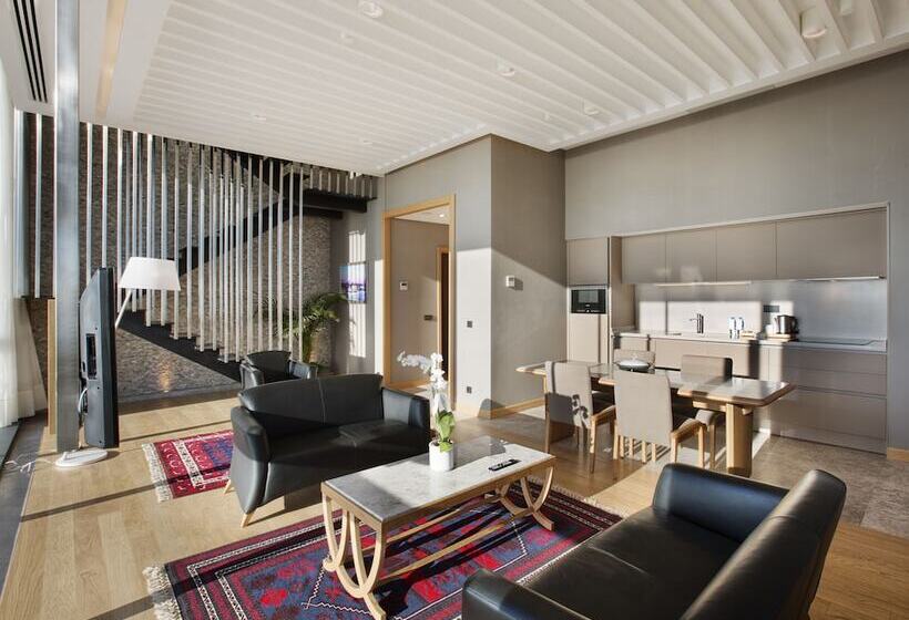 سوییت دوبلکس, Doubletree By Hilton Istanbul Avcilar