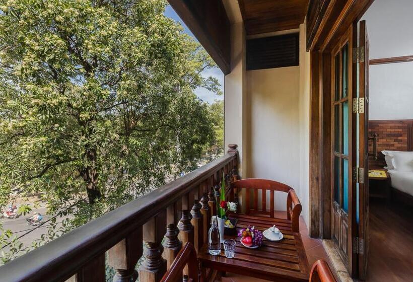 Habitación Deluxe Vista Río, Pierre