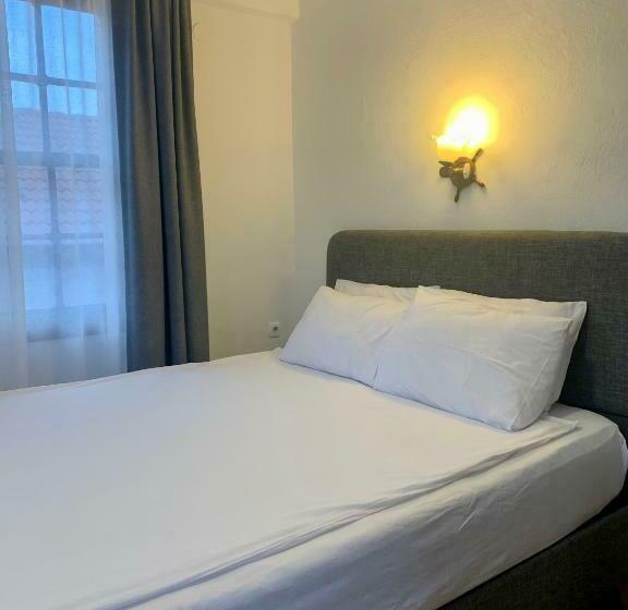 Standard Room, Sabah Pansiyon