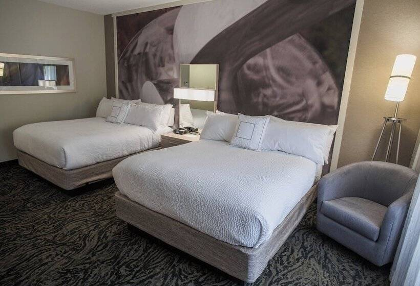 스탠다드 룸 더블 침대 2개, Courtyard By Marriott Hickory