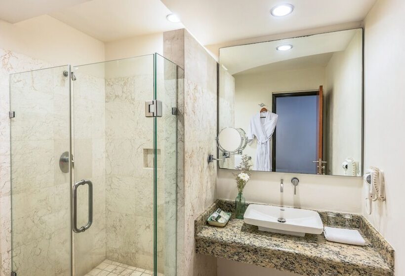 סוויטה, Edelmira Hotel Boutique
