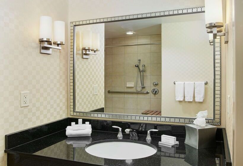 اتاق استاندارد برای معلولان, Hilton Garden Inn Rockville Gaithersburg