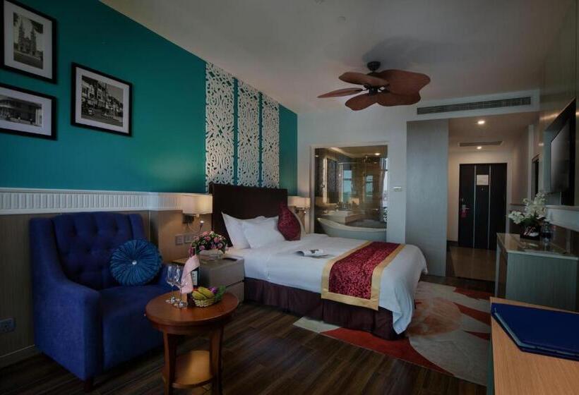 اتاق پریمیوم با چشم‌انداز دریاچه, The Hanoi Club Hotel & Residences