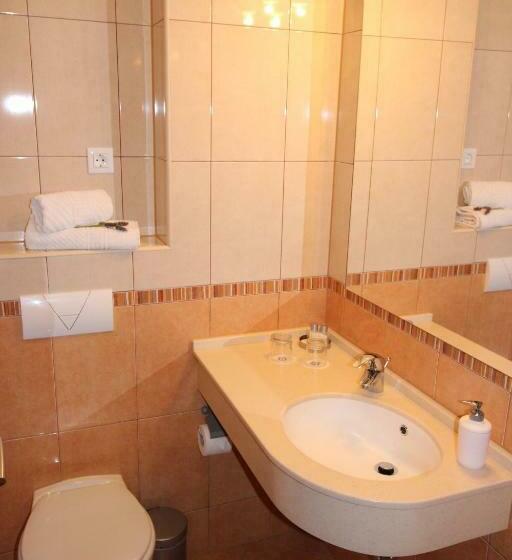 آپارتمان 1 خوابه, Apartments Ivana