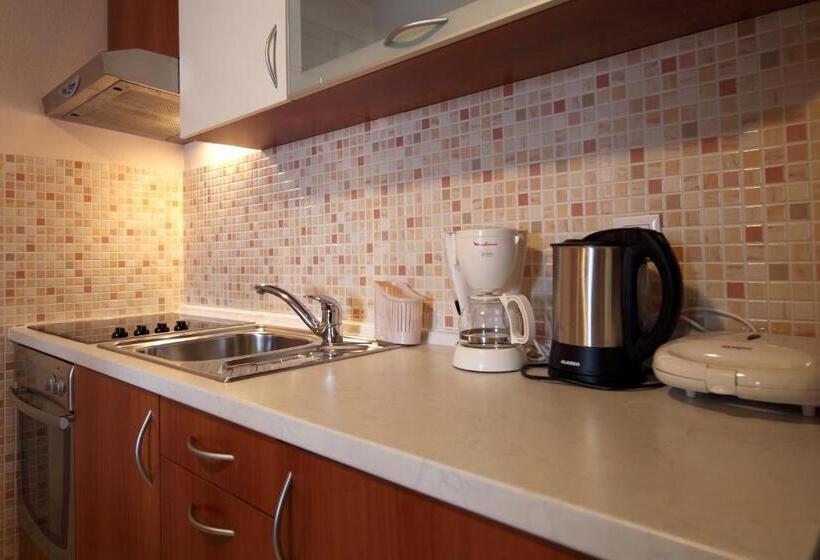 آپارتمان 2 خوابه, Apartments Ivana