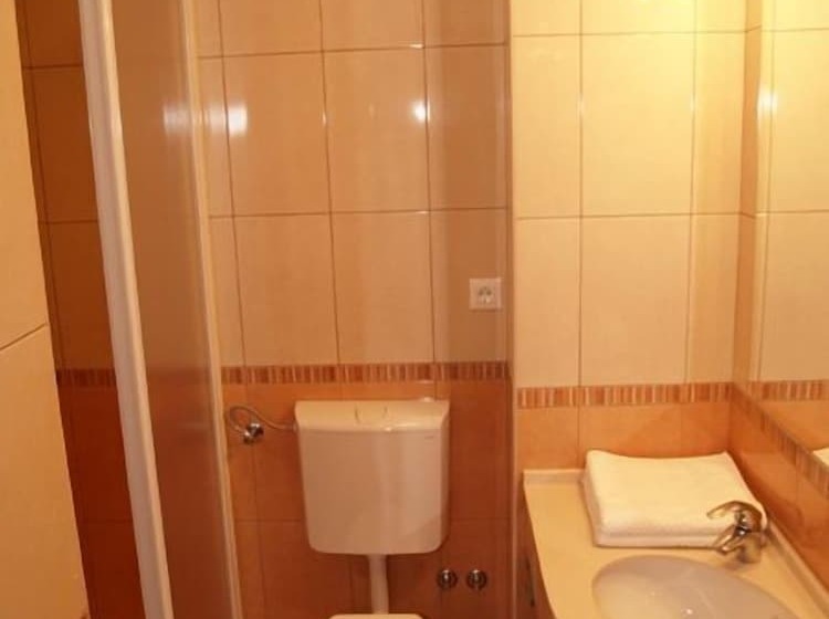 آپارتمان 1 خوابه, Apartments Ivana