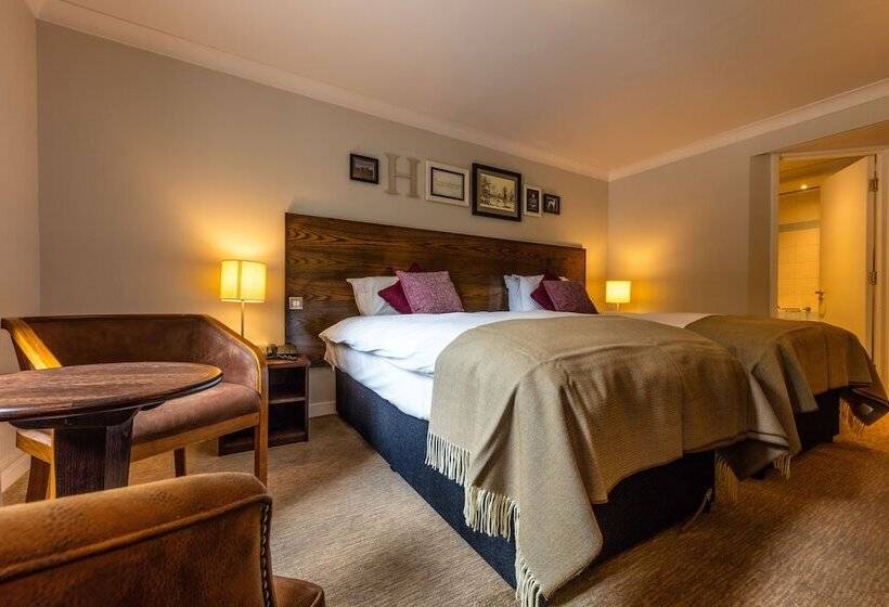 Классический Номер, Greyhound Hotel