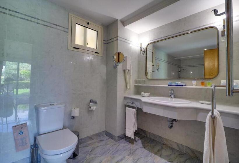 سوییت با چشم‌انداز دریا, Aegean Melathron Thalasso Spa