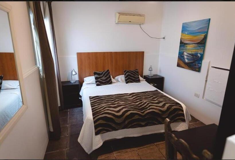 اتاق استاندارد, ñanderoga B&b