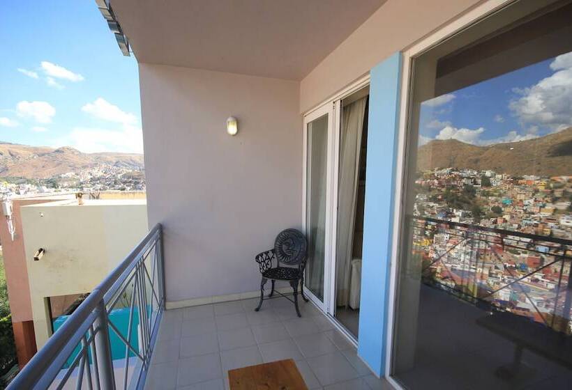 Номер Стандарт с Балконом, Balcon Del Cielo