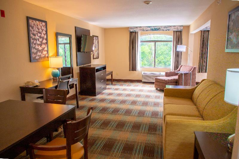 Люкс Кровать Кинг, Spark By Hilton Port Wentworth Savannah