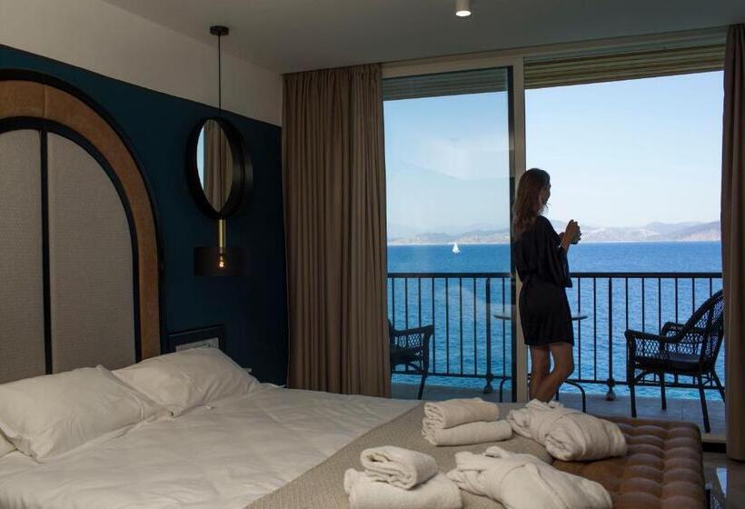 Люкс Executive Вид на Море, La Pietra Restaurant & Spa