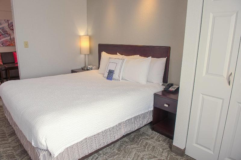 스위트 킹사이즈 침대, Springhill Suites Houston Pearland