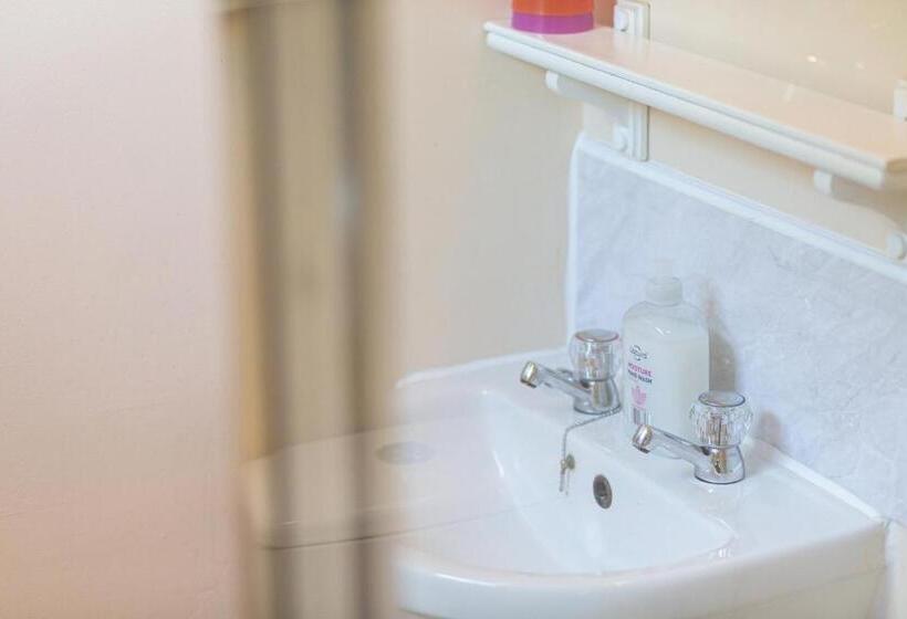 اتاق استاندارد, City Centre Guest House