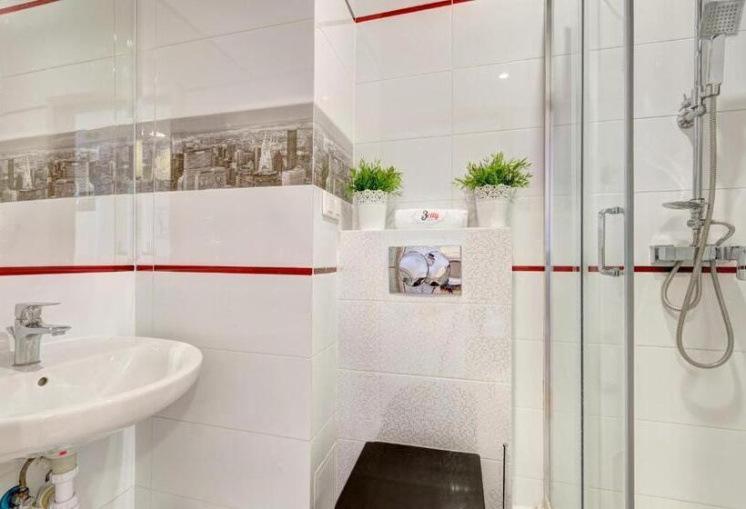 اتاق لوکس چهار تخته, 3 City Hostel