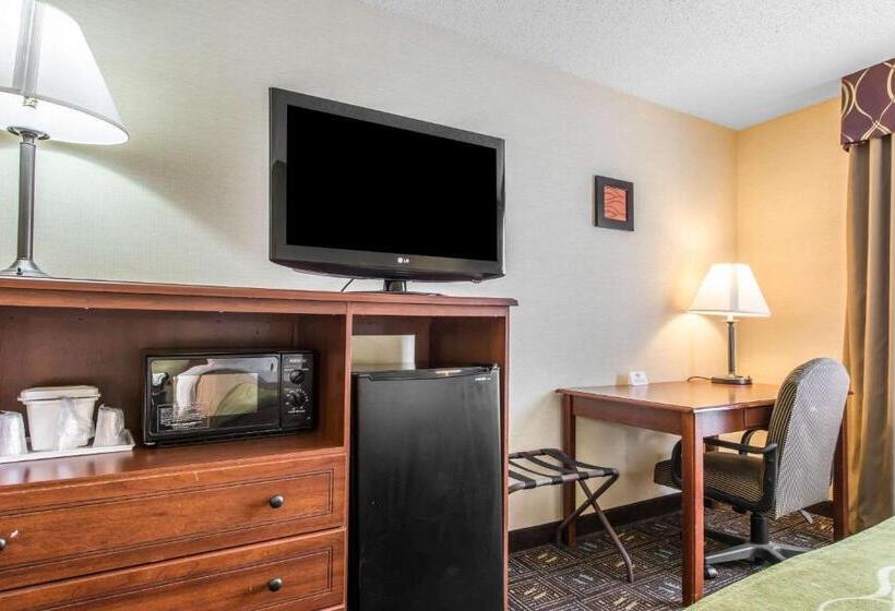 Номер Стандарт 2 Двуспальные Кровати, Comfort Inn