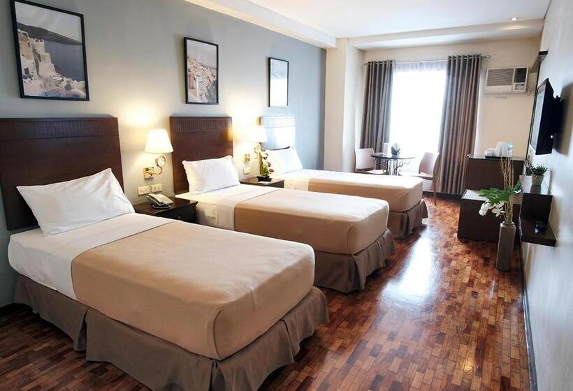 디럭스 트리플 룸, Fersal Hotel Kalayaan, Quezon City
