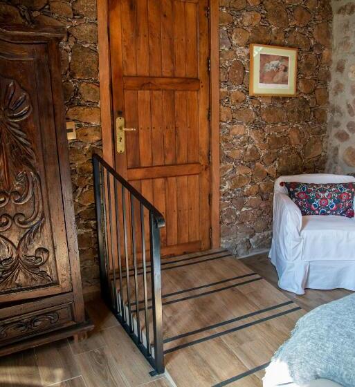 اتاق استاندارد برای معلولان, Nirvana Restaurant & Retreat
