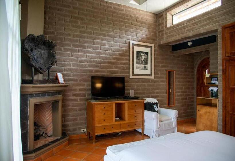 اتاق استاندارد, Nirvana Restaurant & Retreat