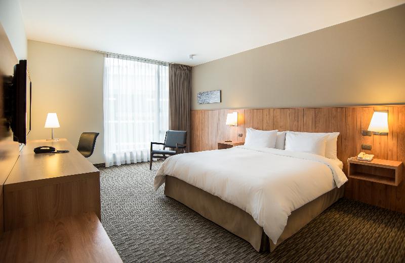 اتاق سوپریور با تخت بزرگ, Pullman Lima San Isidro