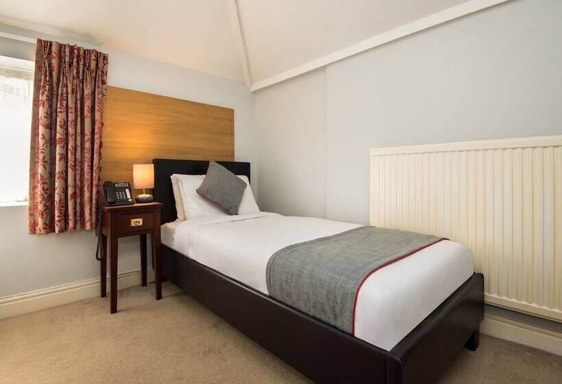 اتاق استاندارد یک نفره, The Regency Bristol