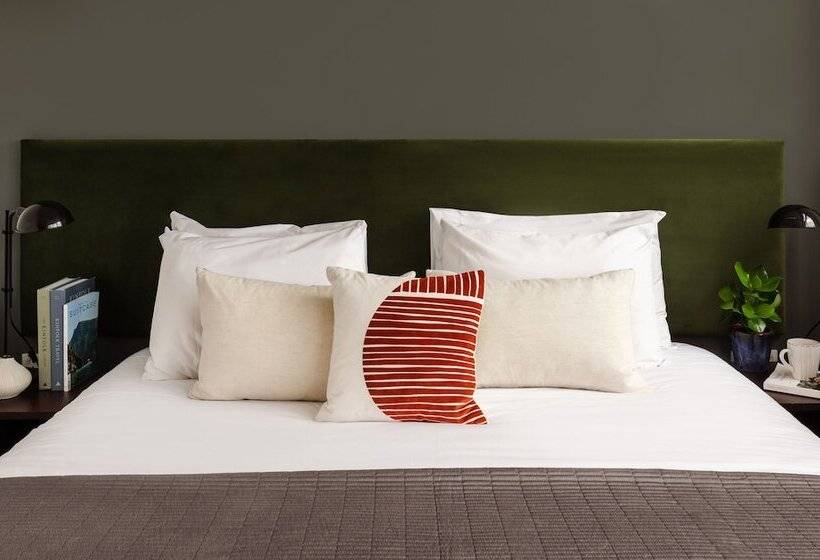 Апартаменты Premium 2 Спальни, Native Hyde Park
