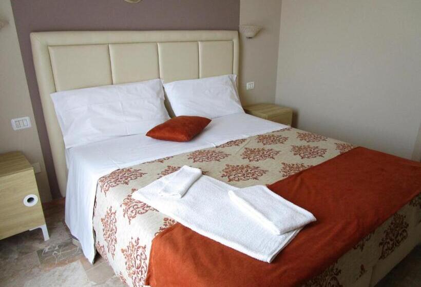 اتاق استاندارد یک نفره, Nelton