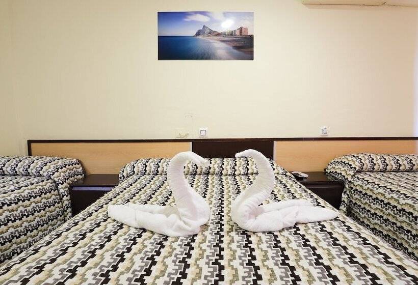 اتاق استاندارد, Hostal La Campana