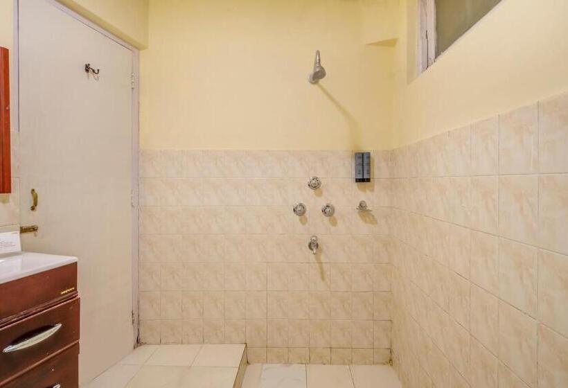 اتاق پریمیوم با بالکن, Summit Newa Regency