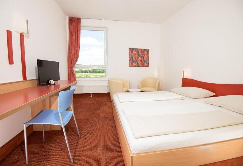 Номер Стандарт, H2o Hotel Therme Resort, Für Familien Mit Kindern