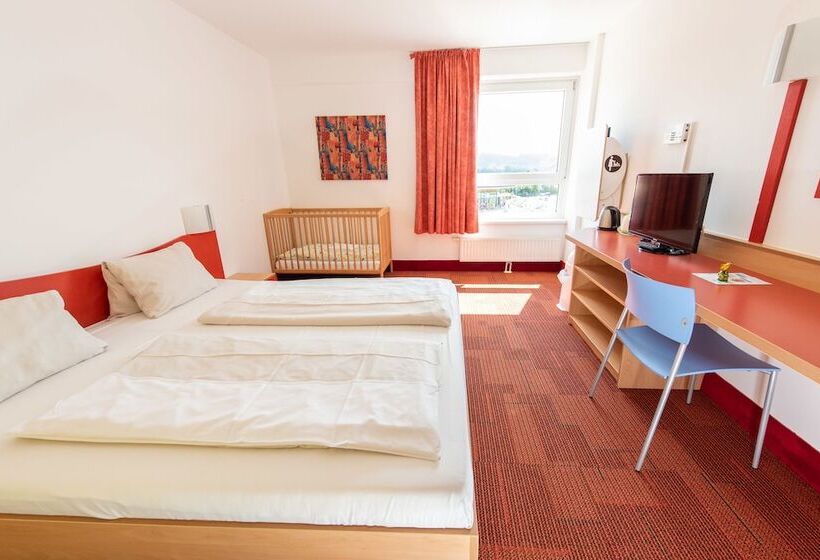 Номер Стандарт, H2o Hotel Therme Resort, Für Familien Mit Kindern