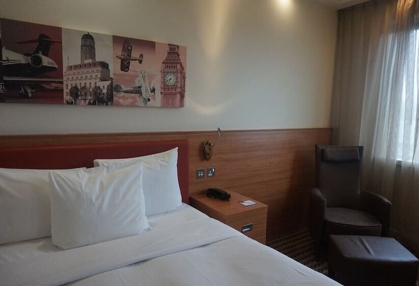 اتاق استاندارد, Hampton By Hilton London Luton Airport