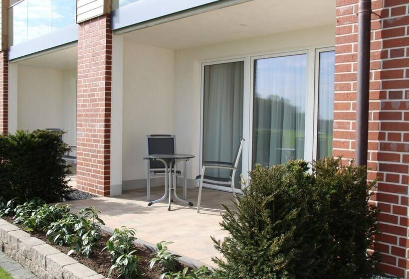 Полулюкс, Landhotel Hermannshöhe