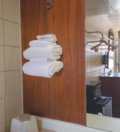 Standardrum, Centralia Motel